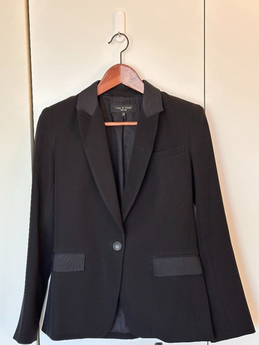 Rag & Bone Black Wool/Viscose Blazer with Satin Trim - US Size 00